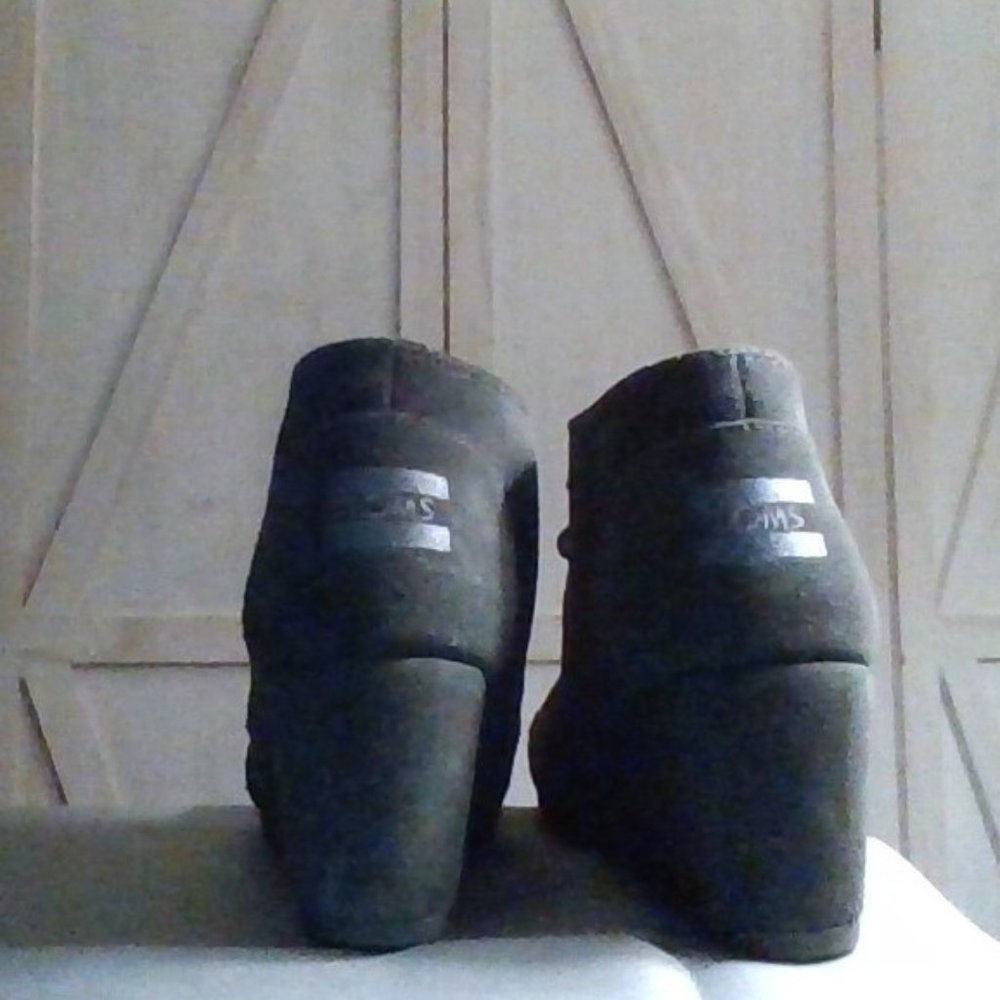 6. Toms Wedge Heel Booties